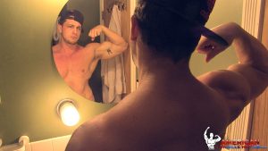 Gay Masturbation Porn Meet The Model: Joey D