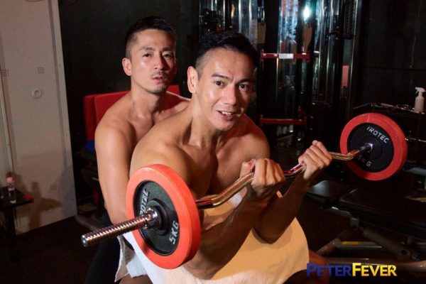Peter Fever: Ryuji Barebacks Hiroya