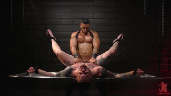 Teddy Bryce & Arad Winwin - Leather & BDSM 2