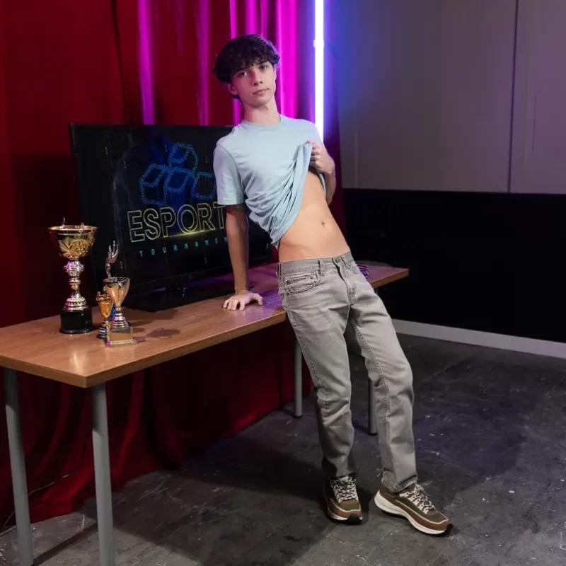 Hardcore Gaming Part 2: Jake Preston & Sam Ledger 3