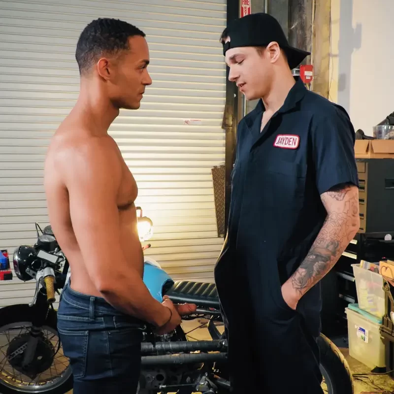 Service Station: Camshaft Lubrication - Jayden Marcos & AJ Sloan 7