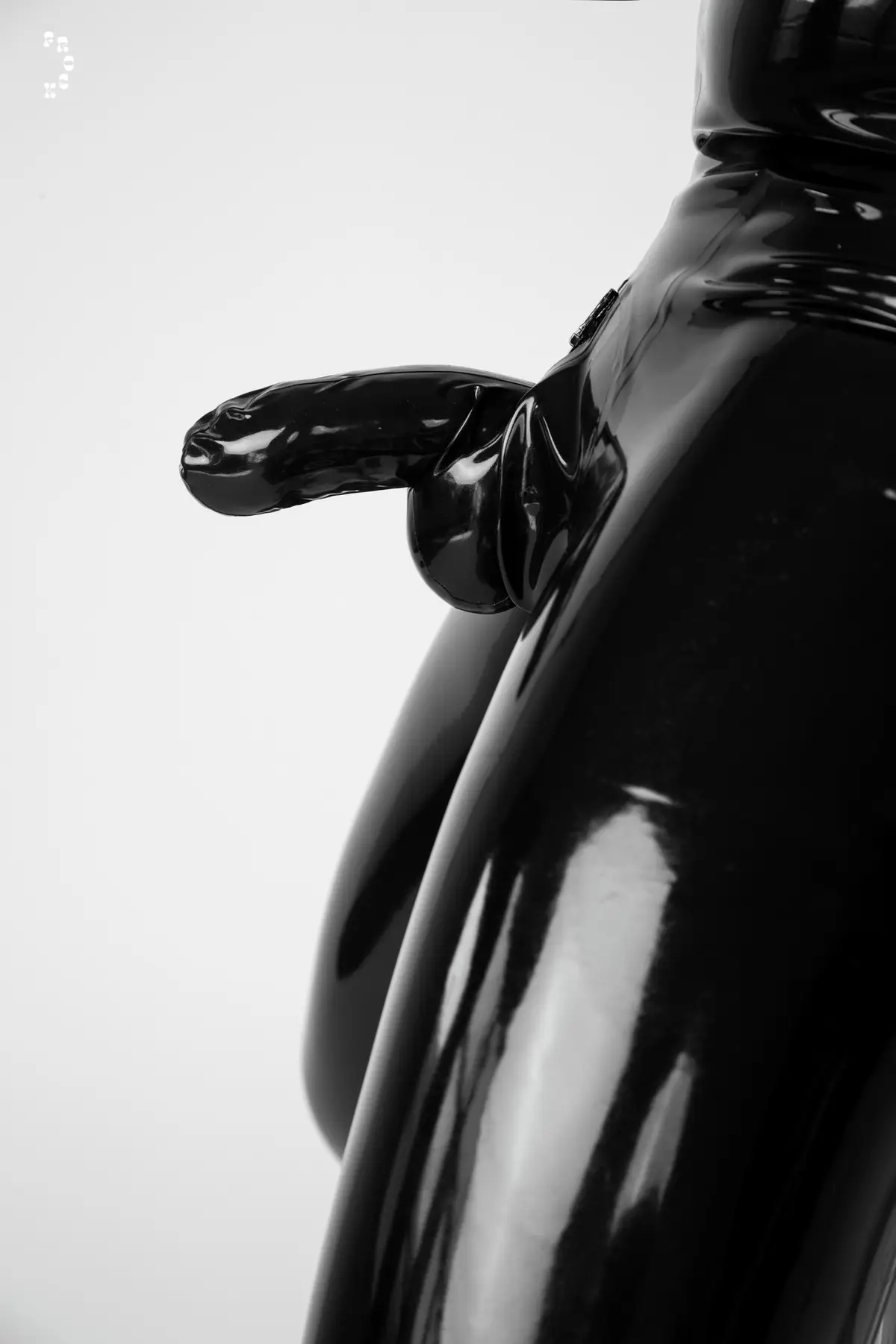 Frock The World: Rubber Covered 3