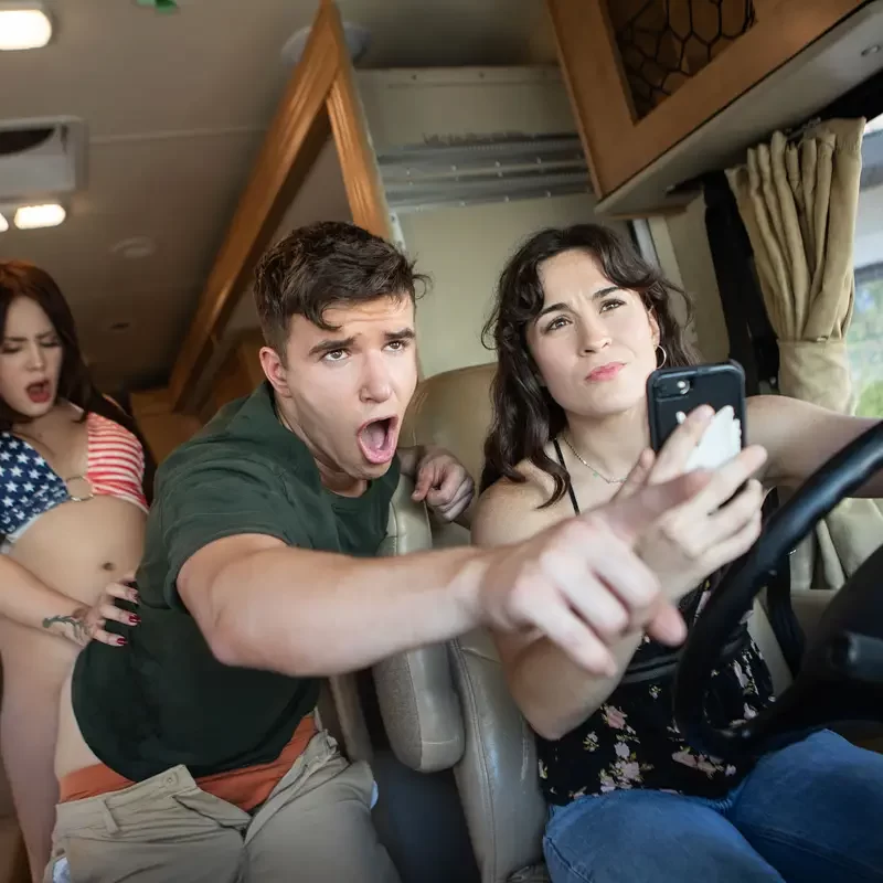Hitcher Girl Loves Married Ass: Isabella Gomez & Maverick Sun 5