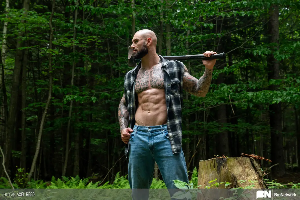 Meet The Extremely Sexy Lumberjack Axel Reed 1