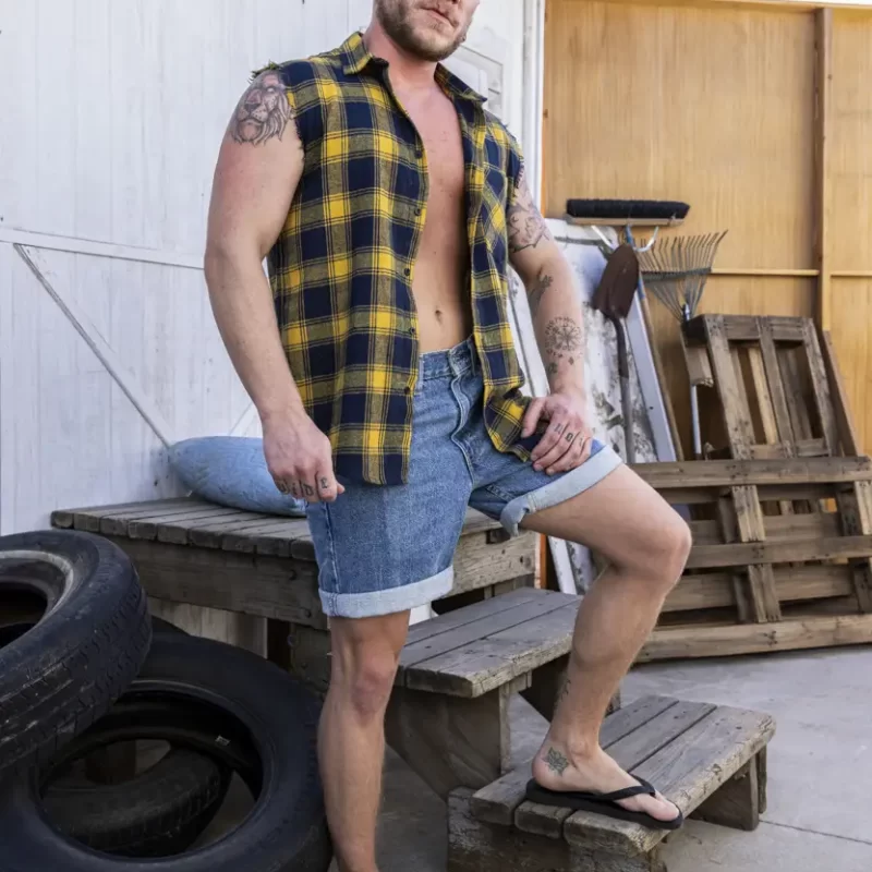 Help A Buddy Out: Colt Spence & Eli Shaw - Trailer Trash Boys