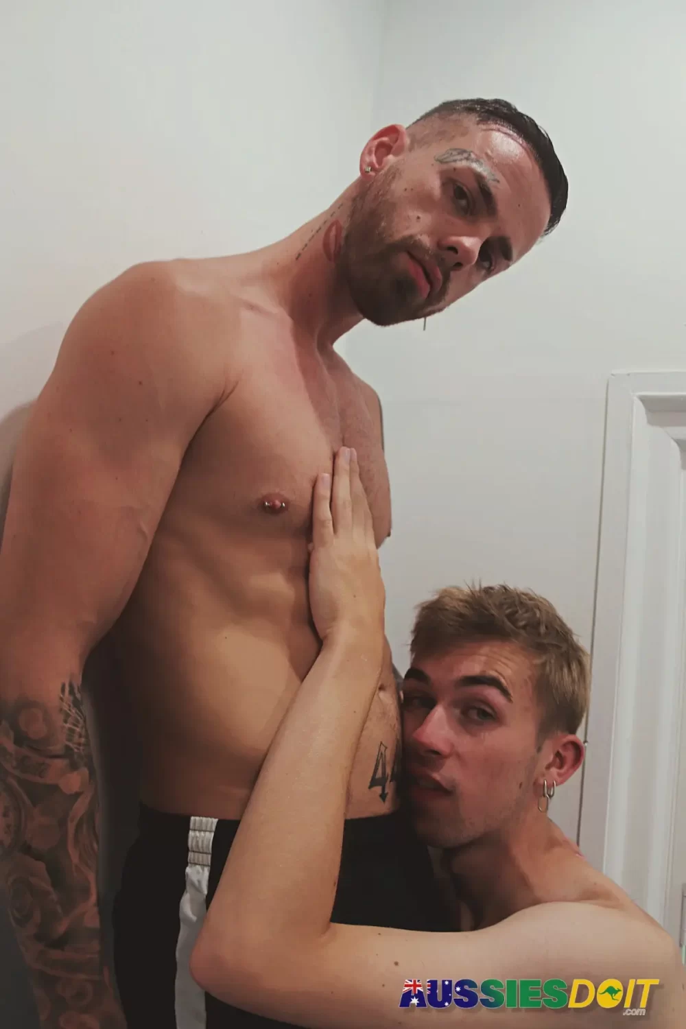 Elijah Pleases Timmy With His Big, Uncut Member 6