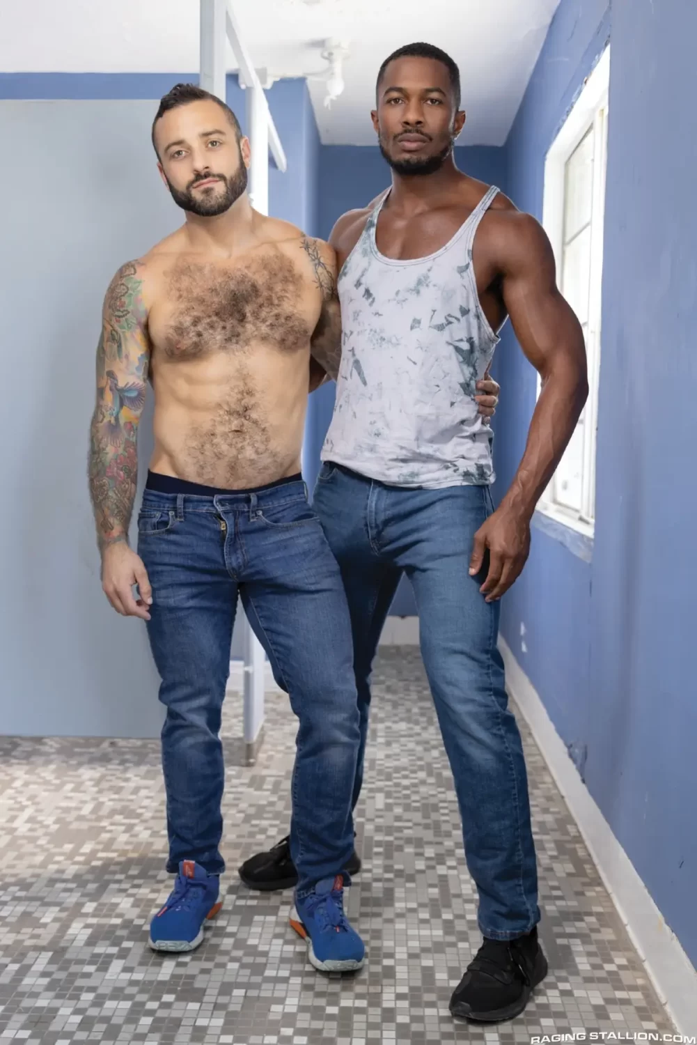 Men's Room Rendezvous: Drew Valentino & Sean Xavier 2