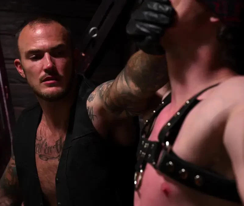 Michael Jackman Submits To Master Christian Wilde 1
