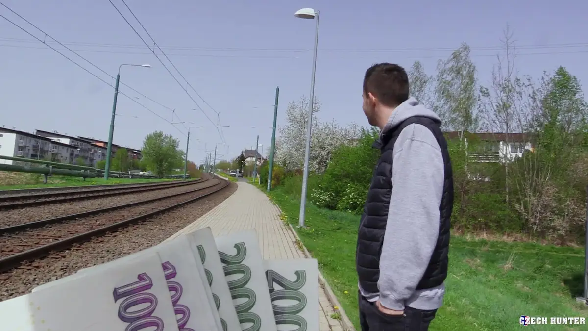 Czech Hunter 743: The Bisexual Car Mechanic 1