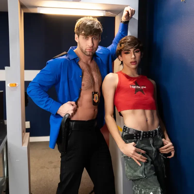 This Security Is Gagworthy: Dom King & Foxy Alex 1