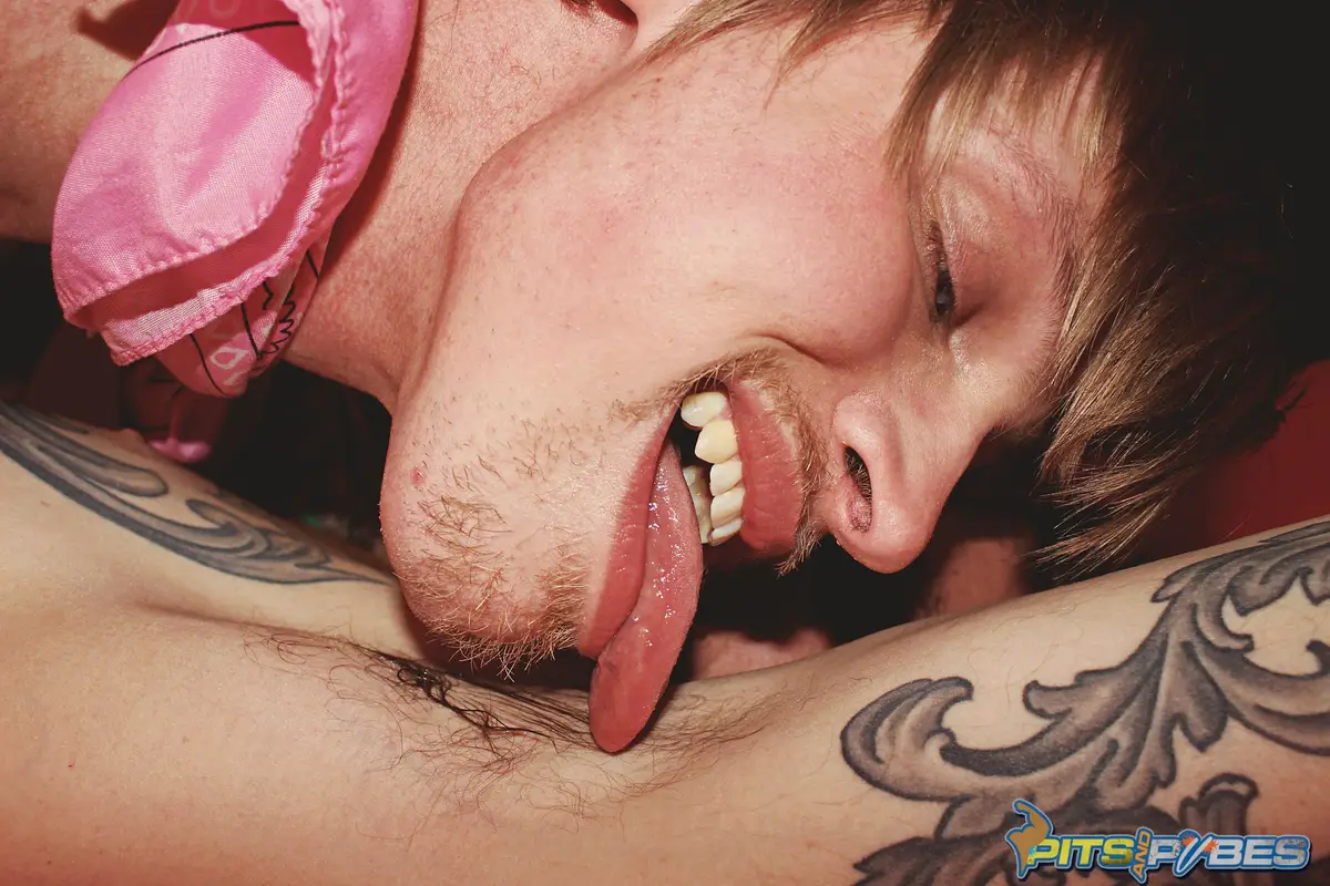 Worshiping  Matt Coven's Hairy Pits 3