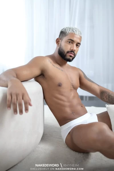 An Amazing Orgy With Gael & Caio Rodrigues 9