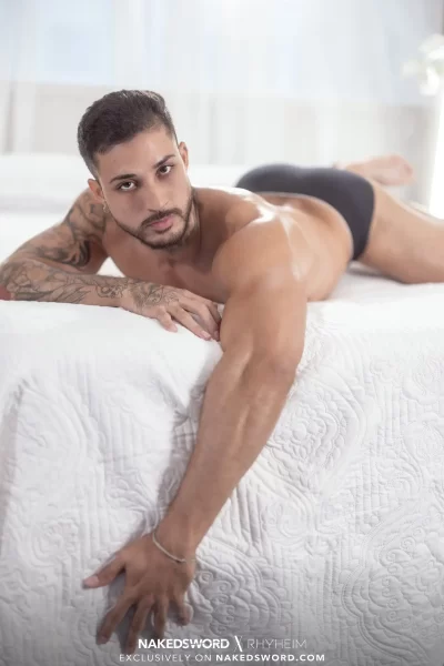 An Amazing Orgy With Gael & Caio Rodrigues 1