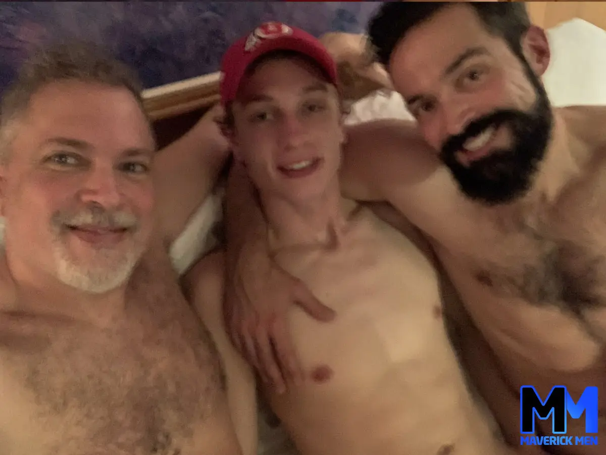 Maverick Men Cum In Horny Guy 4