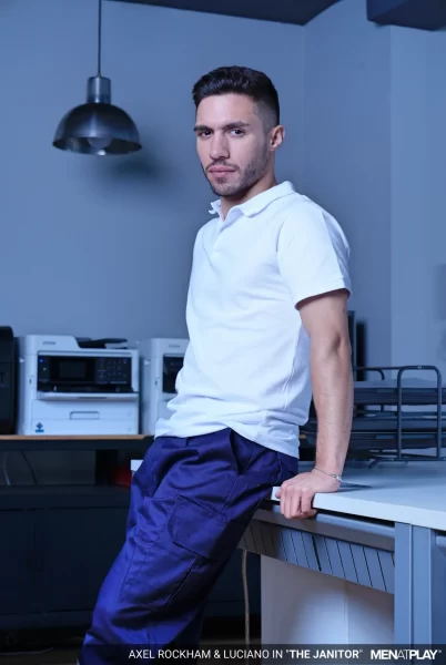 Businessman Axel Rockham Bangs Hot Janitor Luciano 6