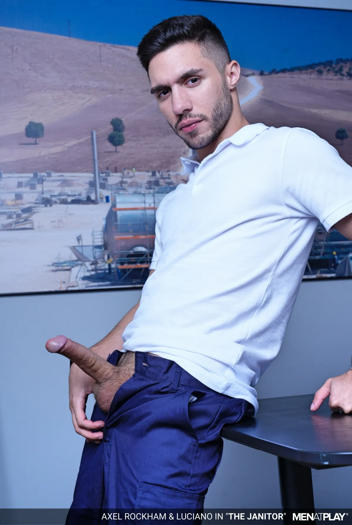 Businessman Axel Rockham Bangs Hot Janitor Luciano 8