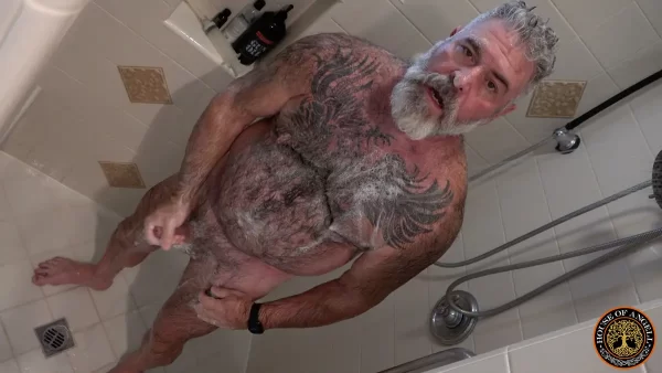 Will Angell Jerks Off During An Enema 5