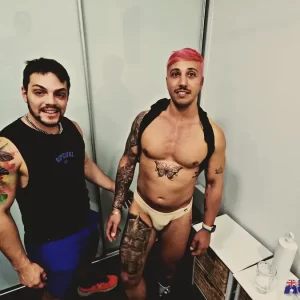 Aussies Aksen & Kandy Get To Know Each Other 2