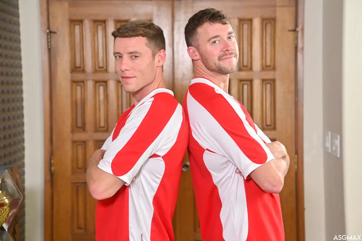 Nuru Massage With Justin DaJock & Justin Matthews 6