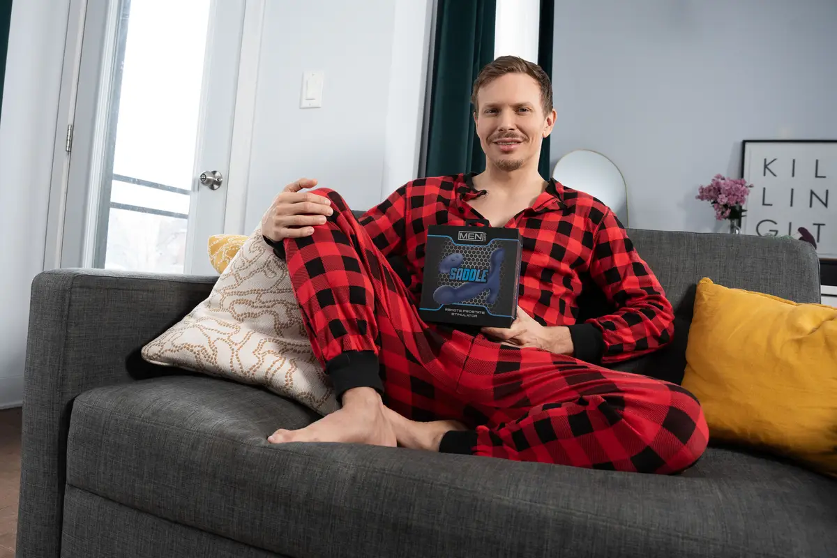 Shawn Rhimes & Ethan Chase Try The Newest MEN Sex Toys