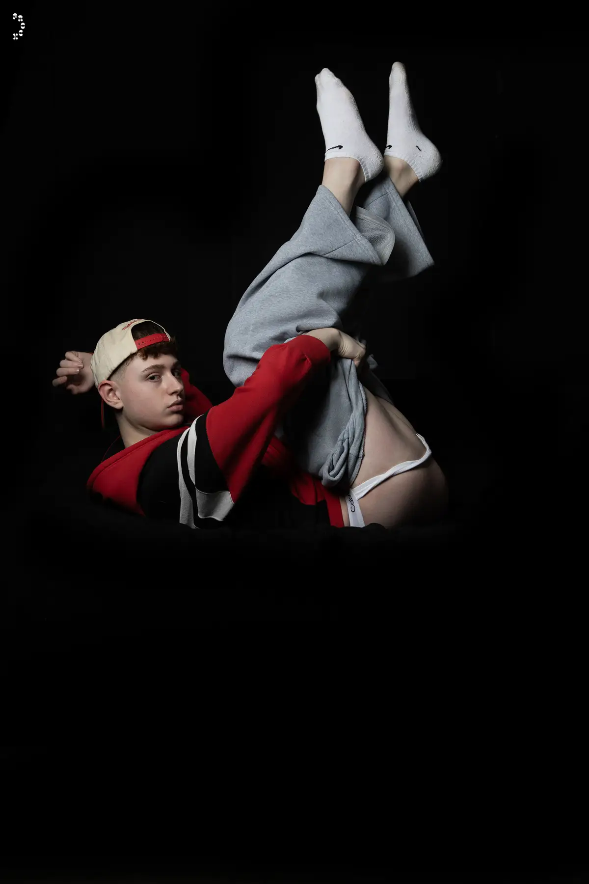 Twinky Superstar Archie With A Hot Solo For Frock The World 2