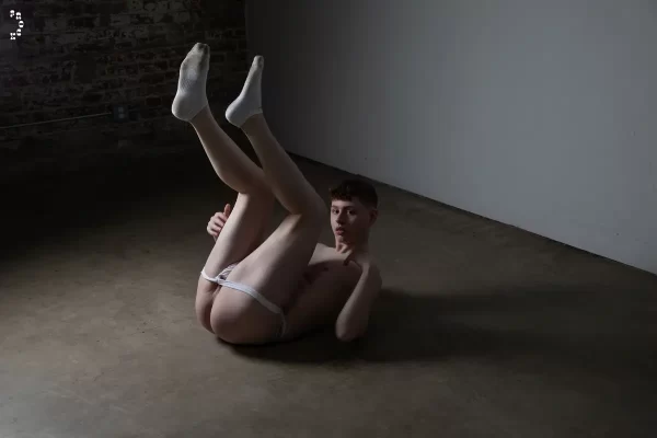 Twinky Superstar Archie With A Hot Solo For Frock The World 7