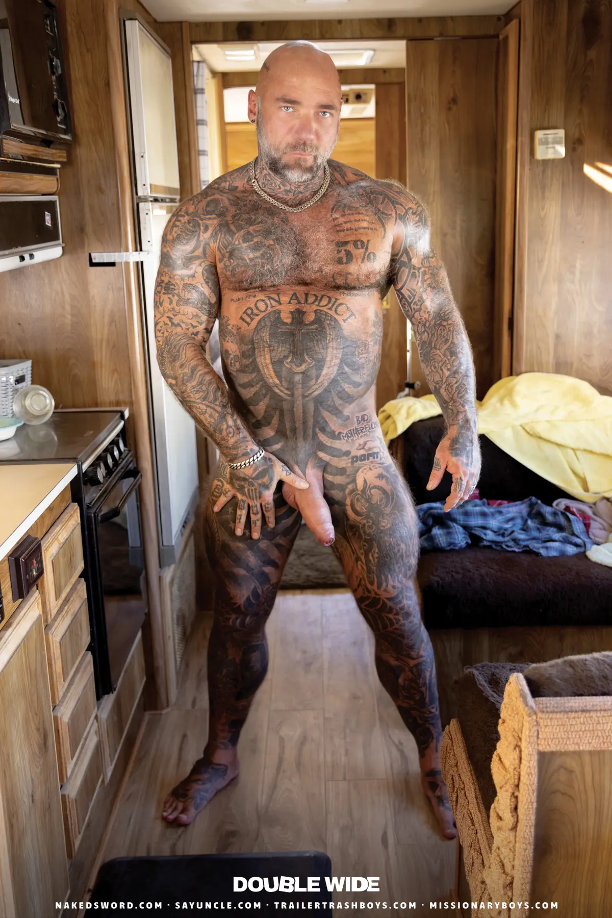 Masculine Jason & Eddie Patrick Do It At Lot 45 1