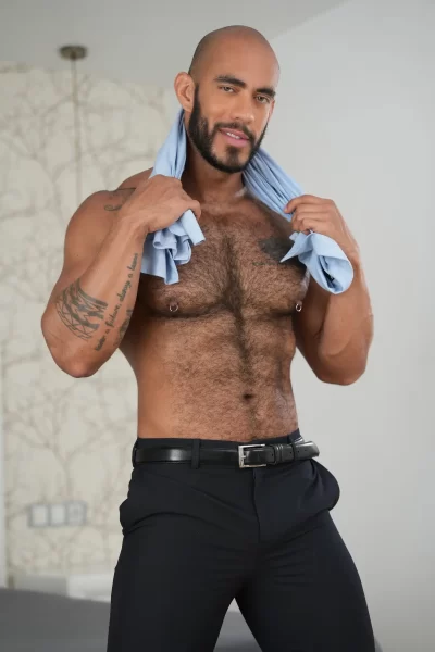 Michael Lucas' Bottom Debut With Louis Ricaute