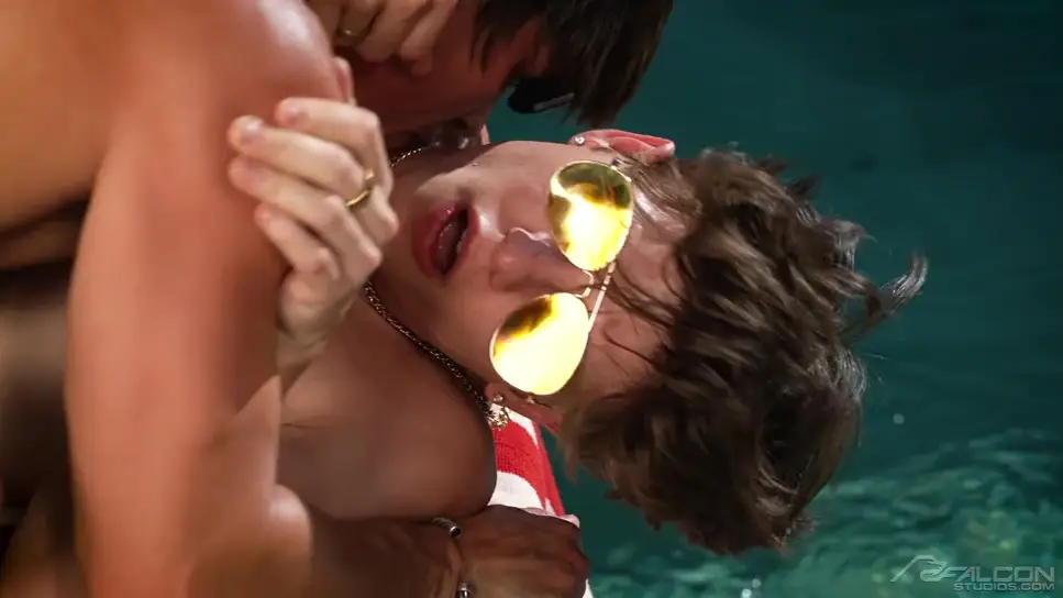 Seth Peterson & Kai Reynolds – Addicted To Love 2