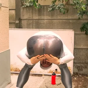 Piss & Jerking Off: Yoshi Kawasaki's Risky Solo 4