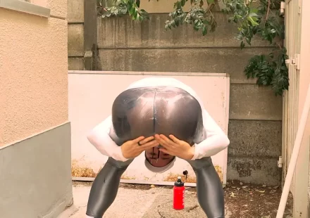 Piss & Jerking Off: Yoshi Kawasaki's Risky Solo 4