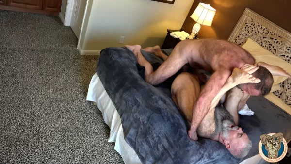 Muscle Bears Porn: Dave Bristol & Will Angell Gay Porn 4
