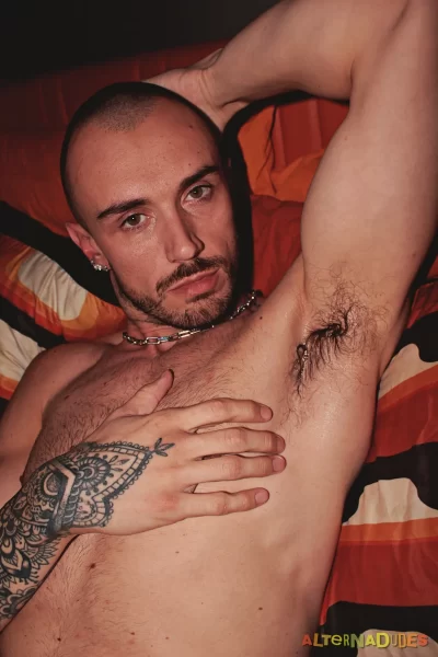 Phoenix Leo With A Hot Solo For Alternadudes Gay Porn 1