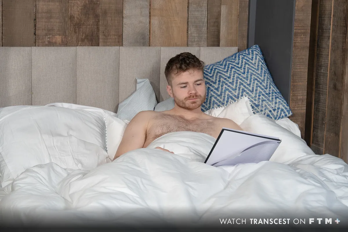 FTM Eddy Bottoms For Johnny Tyson At Transcest Gay Porn 7