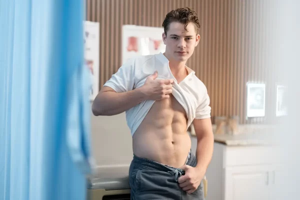 No Qualifications Needed: Leo Levine & Oliver Marks Gay Porn 3