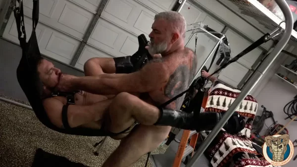 That Switch & Will Angell's Sling Party At Muscle Bear Porn Gay Porn 3