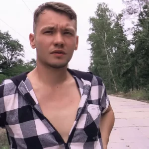 Czech Hunter 806: The Soccer Player From The Train Gay Porn