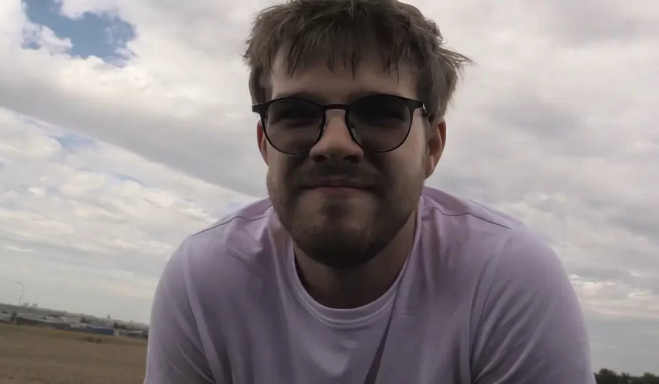 Czech Hunter 808: Wild Passion In The Backseat Gay Porn