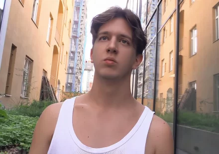 Czech Hunter 809: The Cum Enthusiast Gay Porn