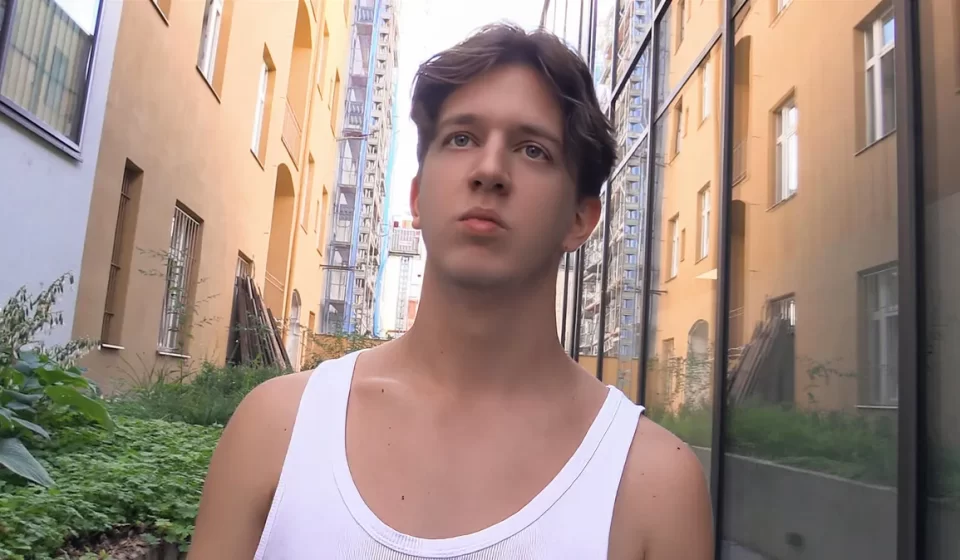 Czech Hunter 809: The Cum Enthusiast Gay Porn