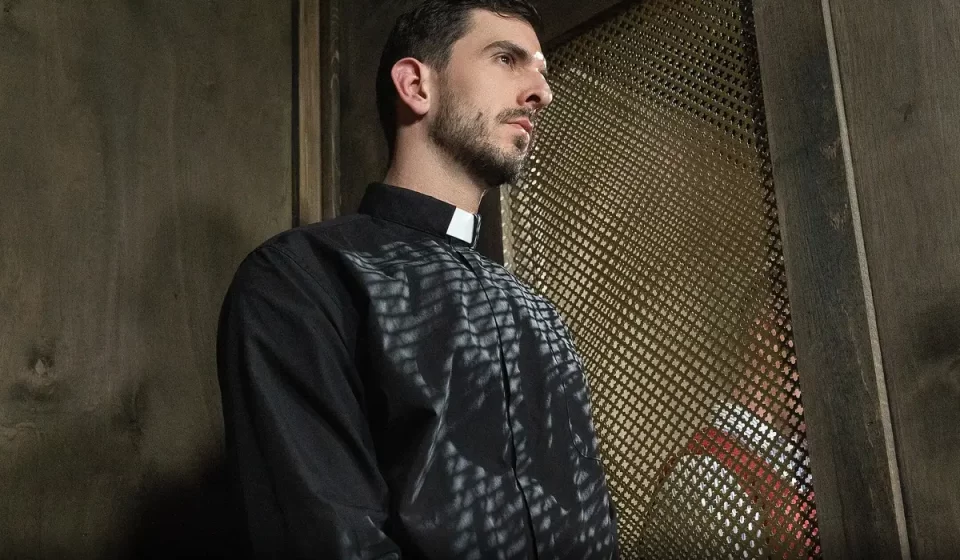 Kyle Harper Confesses To Guy Spencer That He Likes Men Gay Porn