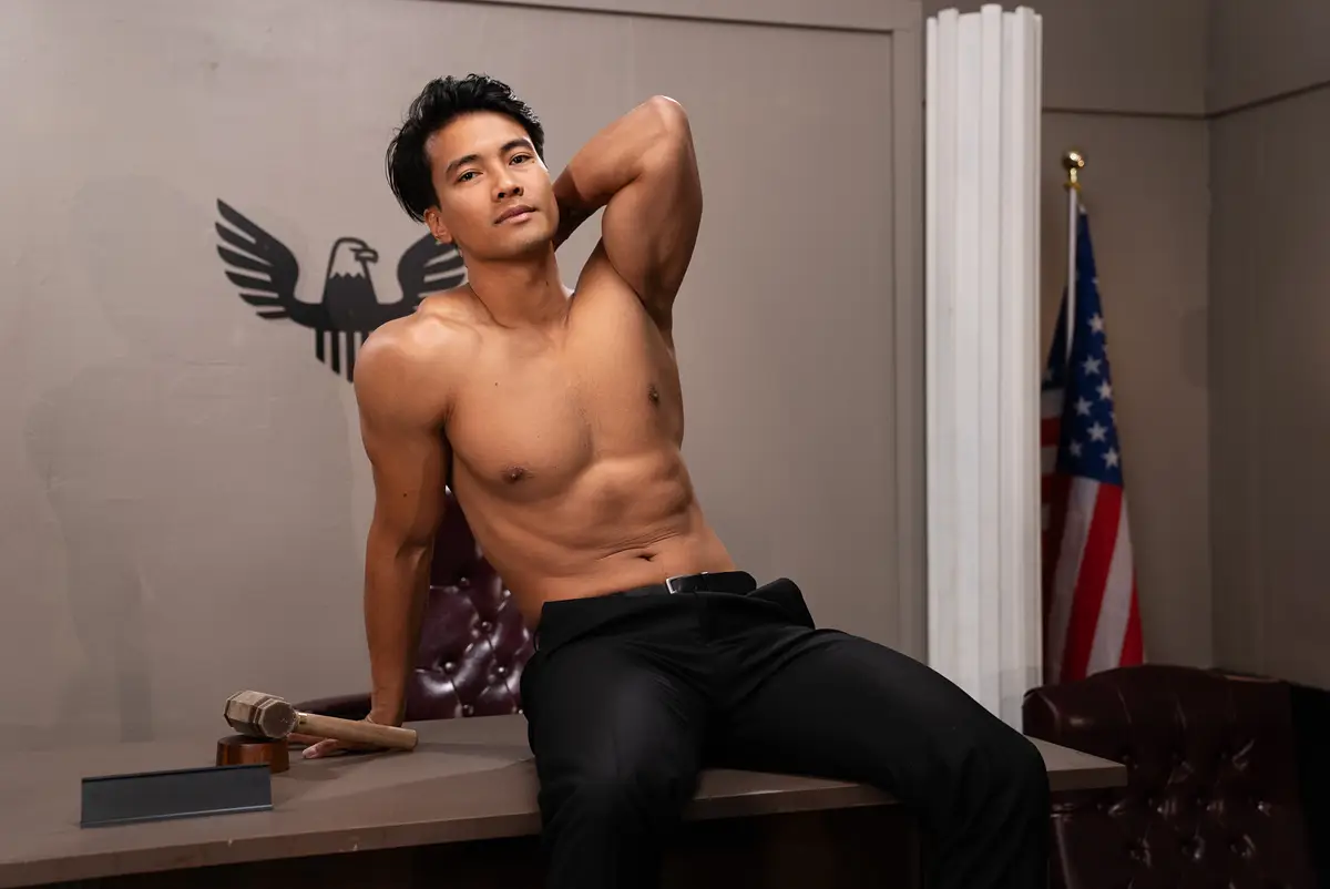 Let Him Have It: Ken Ott & Jay Stroke Gay Porn