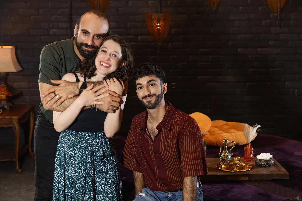 Straight To The Tea: Elio Knight & Ari Yummey Gay Porn 3