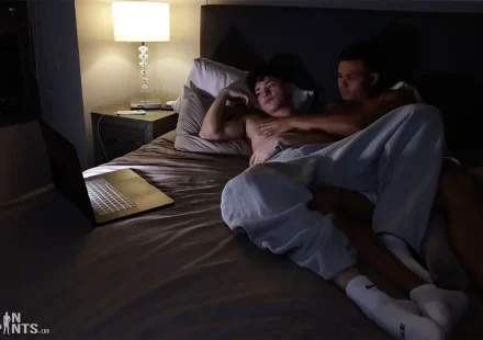 Andres’ Massive Member - Now On Guys In Sweatpants Gay Porn