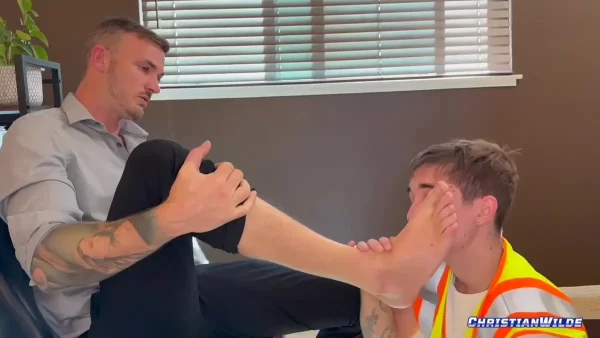 Jacob King & Christian Wildes Office Fling Gay Porn 4