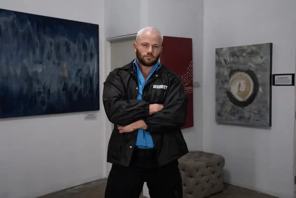 Security Guard River North Pounds Alfonso Osnaya In Cum Quietly Gay Porn 2
