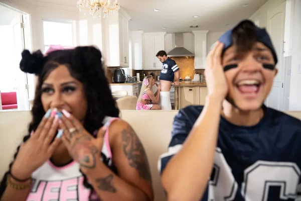 Leah Hayes & Robby Apples In Touchdown Fuckdown By TransAngels Gay Porn 2