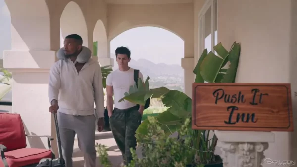 Bred & Breakfast: Sean Xavier & Seth Peterson Gay Porn