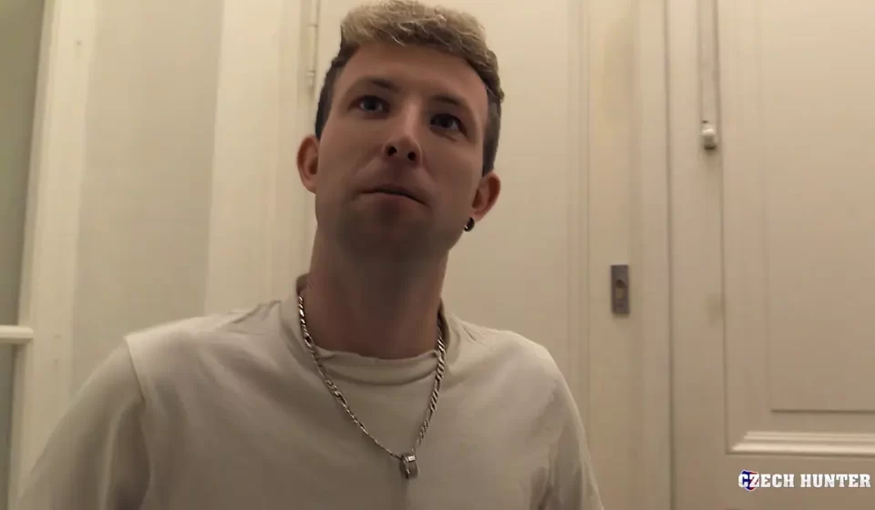 Czech Hunter 819: Don't Disappoint Your Girlfriend Gay Porn