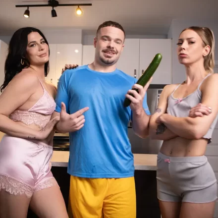 It Always Starts With A Finger: Marcus McNeill & Bailey Archer Gay Porn